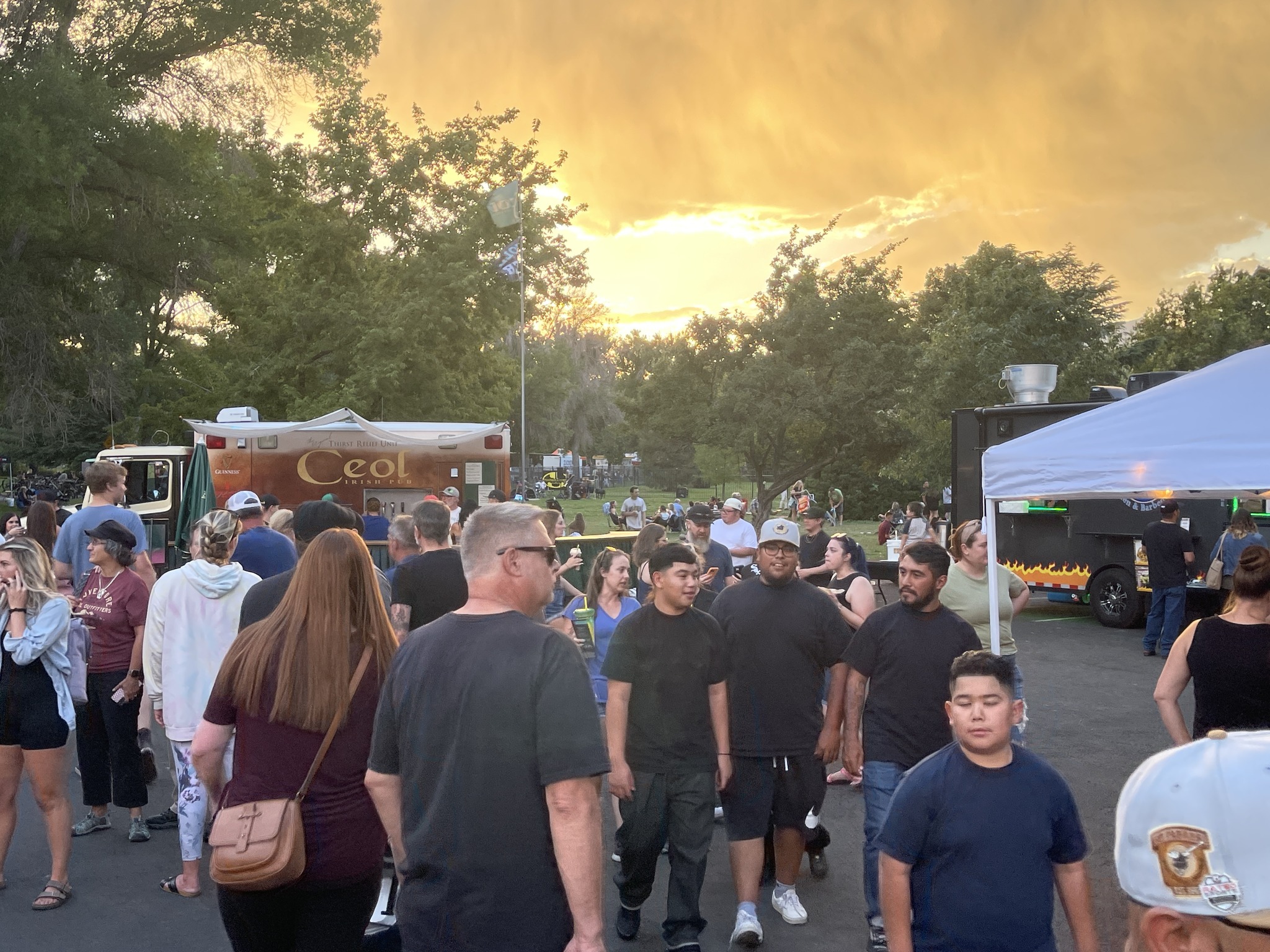 Street Food crowd